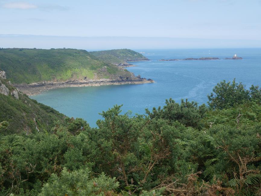Porz Donan ; vue vers la pointe de Plouézec