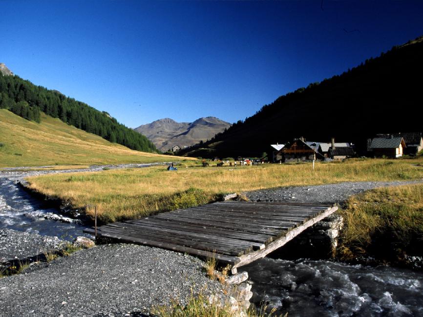 Dernier regard vers les Fonts de Cervières