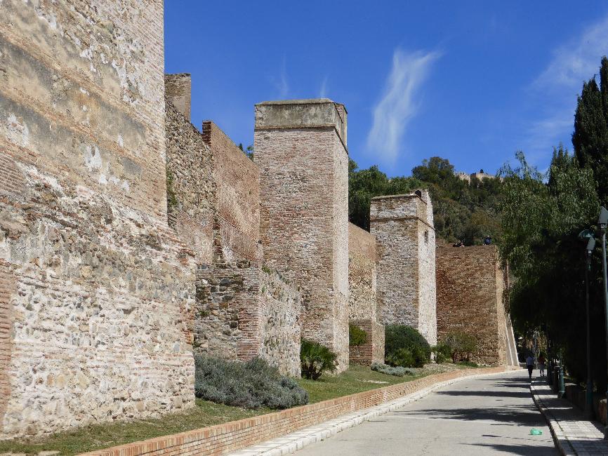 Malaga ; l'Alcazaba ; montée vers le château de Gibralfaro