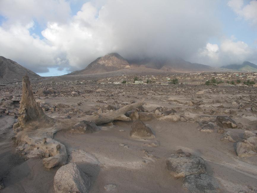 Vue vers le volcan