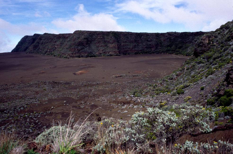 Vue sur la Plaine des Sables ; le temps s'arrange !